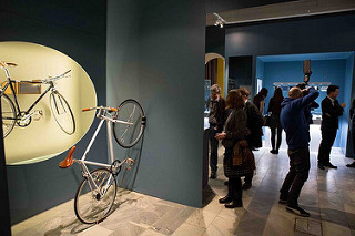 MIKILI – Bicycle Furniture